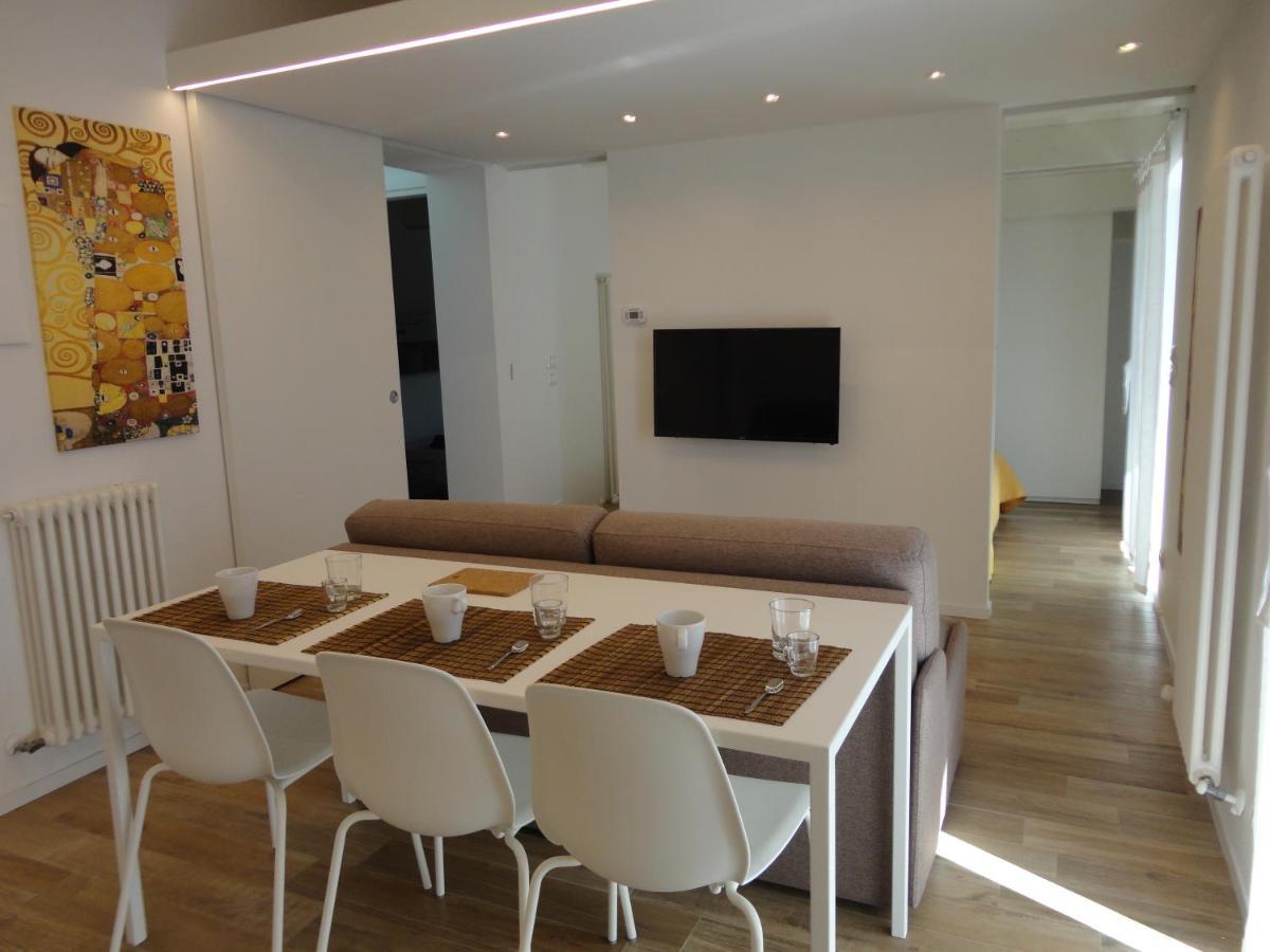 Appartement Casa Klimt Vicinissima Al Mare Parcheggio Privato Gratuito Se Disponibile à Pescara Extérieur photo