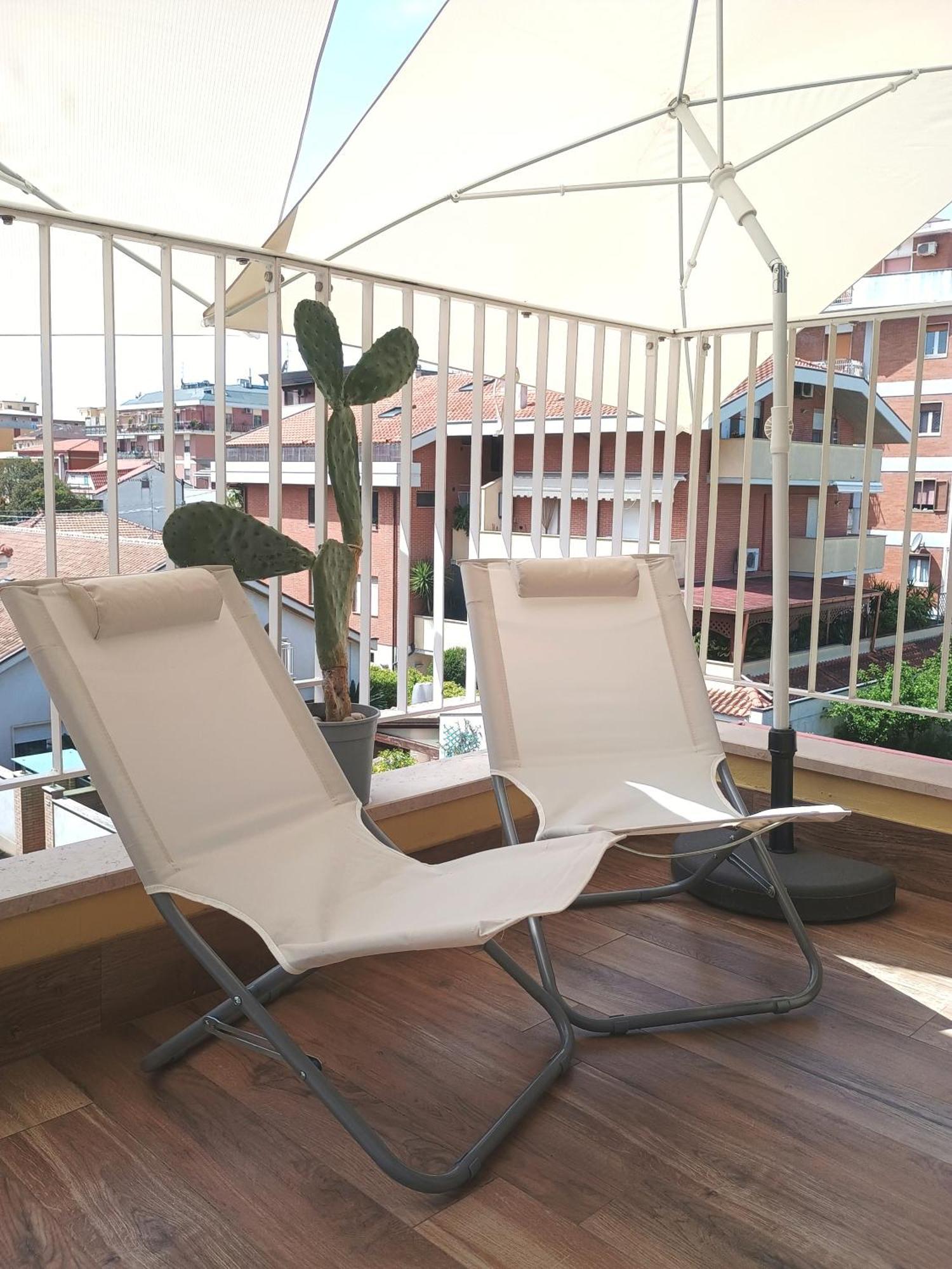 Appartement Casa Klimt Vicinissima Al Mare Parcheggio Privato Gratuito Se Disponibile à Pescara Extérieur photo